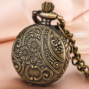 Montre de poche à quartz avec motif de couple de Noël, collier, cadeau pour homme, montre de poche pour couple - Product Image 5
