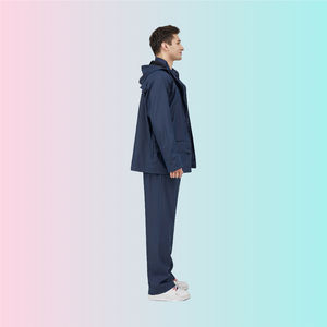 เสื้อกันฝนน้ำหนักเบา ไซส์ XL ผ้า PU กันน้ำ ระบายอากาศได้ดี สวมใส่สบาย เหมาะสำหรับงานกลางแจ้ง ตั้งแคมป์ เดินป่า ท่องเที่ยว ขี่มอเตอร์ไซค์ - Product Image 1