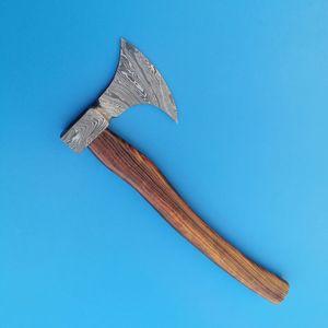 Hacha de mano de acero al carbono para exteriores con mango de madera, herramienta compacta para cortar, ideal para camping, senderismo, bushcraft y trabajos de carpintería. - Product Image 5