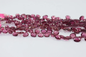 AAA granate rodolita facetado en forma de corazón 5mm cuentas 8 pulgadas granate corte lateral corazón venta al por mayor cuentas de piedra para la fabricación de joyas - Product Image 3