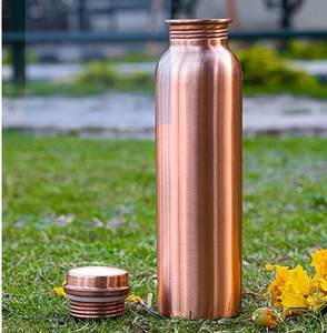 Botella de agua minimalista de cobre, diseño moderno, elegante botella metálica para oficina, escritorio, viajes, estilo de vida, hidratación premium - Product Image 6