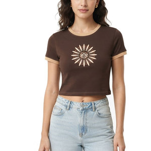 T-shirts courts élégants pour femmes, matière légère et confortable, adaptés à la tenue de plein air et à la mode décontractée quotidienne - Product Image 1