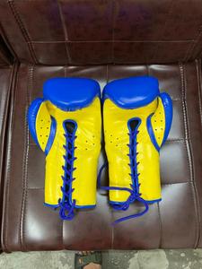 Guantes de Boxeo MMA Estilo Mexicano con Cordones, Azules y Amarillos, de Cuero Genuino, Transpirables, Personalizables, para Entrenamiento y Sparring, Venta al Por Mayor - Product Image 3