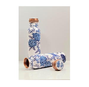 Bouteille en cuivre imprimée, bouteille d'eau en cuivre personnalisée, écologique, qualité supérieure, très vendue en Inde - Product Image 1