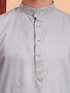 <b>Men</b> Cotton <b>Kurta</b> Embroidered Design Regular Fit Ankle-Length Traditional Indian Pakistani Casual Wear - Product Image 3