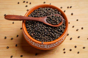 Urad Dal Indio Fresco de Primera Calidad, Temporada Nueva, Legumbres de Gram Negro, FitTree International, 25 kg, 24 Meses, para Mercados Internacionales - Product Image 2