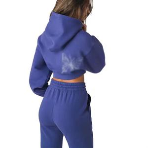 Conjunto Deportivo de Top Corto con Estampado de Puntos y Pantalones Jogger hasta la Rodilla para Mujer, Cómodo para Gimnasio, Fitness, Uso Diario Informal, 100% Algodón Terry - Product Image 5