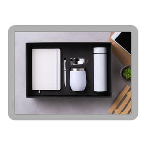 Set de Regalo Corporativo de Lujo en Cuero PU, Personalizado con Grabado en Relieve, Diario, Bolígrafo Metálico, Vaso, Soporte para Móvil de Escritorio - Product Image 2