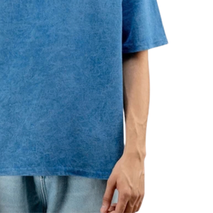เสื้อยืดโอเวอร์ไซส์สีน้ำเงินฟอกสีสำหรับผู้ชาย แขนสั้น คอกลม สไตล์ลำลอง สตรีทแวร์ ไซส์ XL ขายส่ง รับผลิตเสื้อผ้าตามสั่ง รับออเดอร์จำนวนมาก - Product Image 4