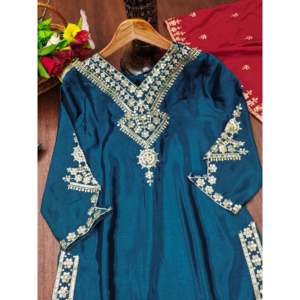 Conjunto de traje de fiesta para mujer de diseñador con trabajo bordado en secuencia - Product Image 4