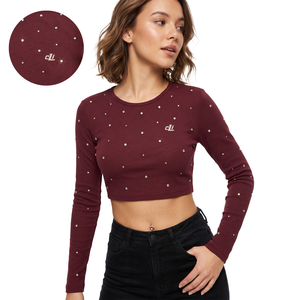 Blusa casual de color liso con pedrería, camiseta de punto de algodón para mujer, top ajustado de manga larga premium. - Product Image 1