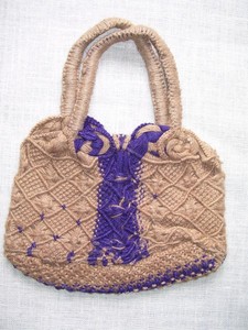 BOLSA DE VIAJE UNISEX DURADERA EN FORMA DE SACO, DE HUEVO DE GANADO, CON PATRÓN GEOMÉTRICO DE DISEÑO Y GANCHILLO DE HILOS DE YUTE - Product Image 3
