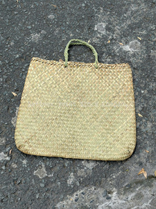 Grand Sac Kete Tressé en Jonc de Mer, Sac Kete Maori Tressé, Sac Fourre-tout Durable, Sac en Lin Tressé à la Main, Petite Taille, Directement de l'Usine au Vietnam - Product Image 6