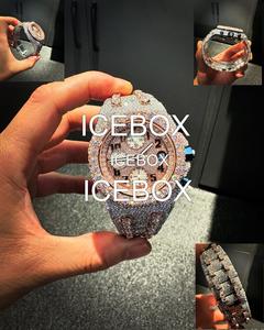 Montre-bracelet attrayante pour homme avec boîtier en acier inoxydable, cadran en verre, entièrement sertie de diamants Moissanite, résistance à l'eau 10 bars, bracelet - Product Image 2