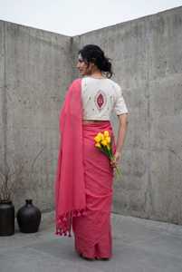 <b>Red</b> Hand Drawn <b>Silk</b> Saree Women Traditional Indian Pakistani Wedding Floor-Length Ethnic Sari Regular Fit All Seasons - Product Image 4