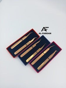 Pinces à cils en fibre nano couleur or rose plasma, avec logo personnalisé, pour extensions de cils volume, et boîtes magnétiques - Product Image 4