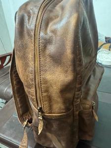 Sac à dos vintage en cuir marron pour ordinateur portable, unisexe, avec double poignée, fermeture éclair, boucle, étiquette et plusieurs compartiments, idéal comme bagage cabine - Product Image 4
