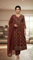 Robe Anarkali ethnique florale brodée pour femme avec dupatta, col en V, coupe trapèze, taille naturelle, ourlet évasé, tenue de soirée indienne