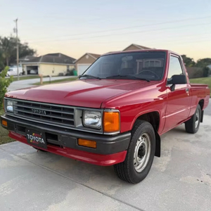 LISTO PARA ENVIAR, ENTREGA 24/7, EN VENTA: Camioneta Pick-Up 1988 de 2 Puertas, Cabina Estándar SB, OFERTA ESPECIAL - Product Image 1