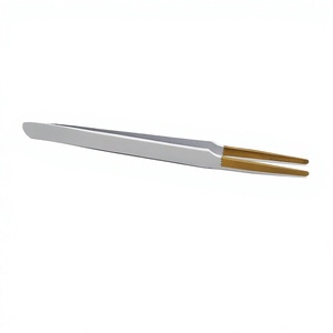 Tijeras profesionales de plata para corte de cejas, Micro tijeras rectas de 4,5 pulgadas, con resorte de corte de punto bordado - Product Image 6