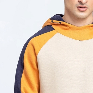 Sudadera con Capucha para Hombre INDEX, Diseño Color Block, Manga Raglán, Corte Regular, Informal, para Otoño, Material de Algodón Tejido - Product Image 4
