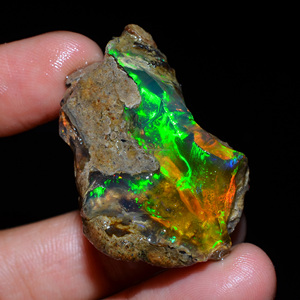 Lote de 4 piezas de ópalo etíope Welo Fire, 100% natural, de primera calidad, en bruto, para la elaboración de joyas. - Product Image 5