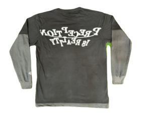 เสื้อยืดแขนยาว2ชั้นลายกราฟิกสำหรับผู้ชายผ้าฝ้าย100% พิมพ์โลโก้ด้านหน้า - Product Image 4