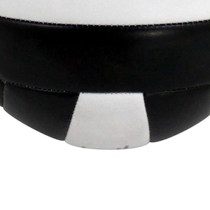Balón de Voleibol PU Personalizado Original Blanco y Negro para Entrenamiento de Adultos, Cosido a Mano, Duradero, de Color Sólido - Product Image 6