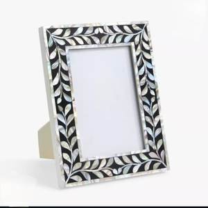 Cadre photo élégant avec incrustation en résine et nacre, pour mur ou table, au meilleur prix - Product Image 6