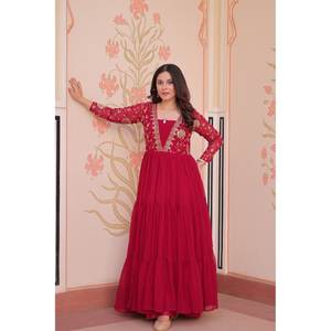 Vestido de fiesta XL con lentejuelas y aspecto elegante de trabajo bordado Zari - Product Image 3