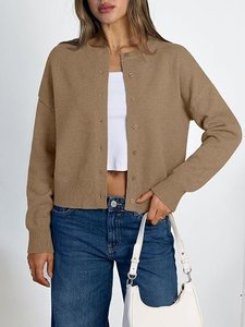 Cárdigan de punto color caqui para mujer, manga larga, sin cuello, con botones, estilo casual. - Product Image 1