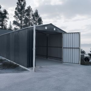 Garage in Metallo 3x6m con Doppie Porte e Ingresso Laterale, Altezza Massima 2,4m TMG MS1020B - Product Image 4