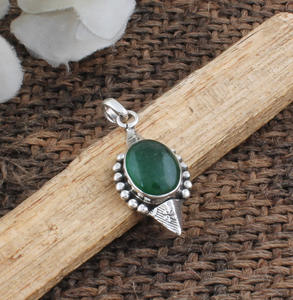 Pendentif vintage en jade vert naturel incrusté, bijou de qualité, charme Bouddha vert impérial antique, bijoux fins certifiés, cadeau - Product Image 3