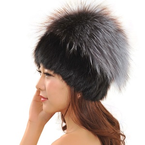 Urban Style Beanie <b>Cap</b> Stretch Soft Knit <b>Winter</b> Hat Casual Lightweight Skull Headwear Comfortable Fashion <b>Cap</b> <b>For</b> <b>Men</b> Women - Product Image 3