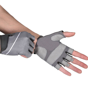 Gants de cyclisme demi-doigts gris en polyester respirant avec fermeture auto-agrippante unisexe pour l'été et le fitness - Product Image 3