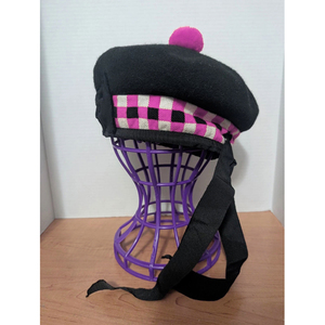 Chapeau Balmoral en laine pure écossaise rose, blanc et noir, vente en gros - Product Image 5