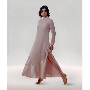 Elegante Vestido Casual para Mujer en Tela Georgette con Elegante Trabajo de Parches de Seda y Forro de Tafetán Suave - Product Image 3