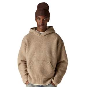 Sudadera con Capucha de Punto Bouclé Beige, Corte Holgado, Suave y Cómoda, Ropa de Invierno con Bolsillo Canguro y Capucha con Cordón Ajustable para Hombre y Mujer - Product Image 6
