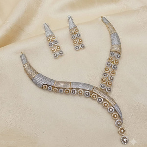 Juego de Collar y Aretes JeweleMarket para Mujer, Chapado en Oro de Dos Tonos, con Piedras Americanas, Estilo Étnico, para Boda, Compromiso, Aniversario, Regalo - Product Image 1