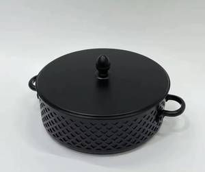 Olla para calentar comida tipo cacerola, de malla perforada, color negro mate, con asas laterales - Product Image 1
