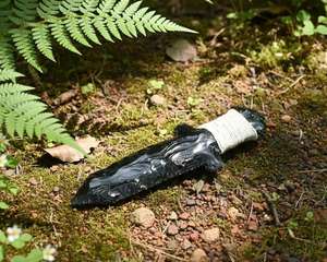 Daga de Cristal de Obsidiana Negra 100% Natural - Cuchillo Ritual de Vidrio Volcánico Natural para Sanación Espiritual, Venta al por Mayor, Coleccionable - Product Image 5