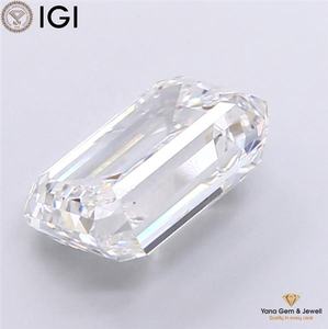 Diamante Cultivado en Laboratorio CVD con Certificado IGI, 4.00 Quilates, Color D, Claridad VVS1, Corte Esmeralda para Engaste Central - Product Image 5