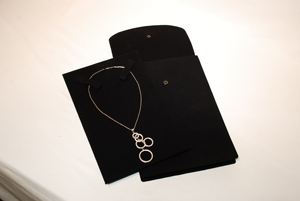 Pochette Organisateur de Colliers Rectangulaire en Daim Imprimé Japonais Grande Capacité avec Structure Pliable 180x255x15mm - Product Image 6