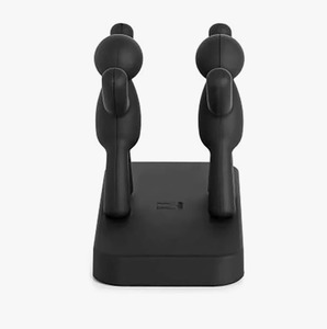 Porte-serviettes moderne en métal noir avec motif figurine pour la décoration intérieure, forme rectangulaire, au meilleur prix - Product Image 2
