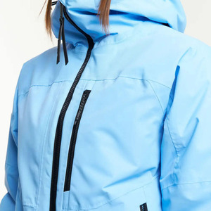 Traje de Esquí y Snowboard de 2 Piezas Personalizado para Mujer con Chaqueta con Capucha y Pantalones de Nieve a Juego - Product Image 4