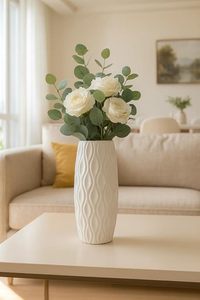 Jarrón de Cerámica Moderno con Acabado Mate Blanco Texturizado, Diseño Duradero para Decoración de Sala de Estar y Hoteles, 24 Pulgadas o Más - Product Image 1