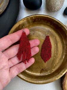 Pendientes de abalorios artesanales con cuentas rojas en forma de abanico, estilo moderno, joyería de moda para mujer, suministros para abalorios. - Product Image 3
