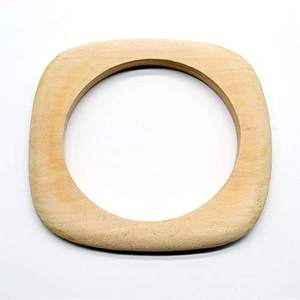 Bijoux fantaisie en bois - Product Image 4