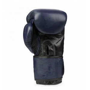 Guantes de Boxeo Daizen Star Training de Cuero PU Azul con Cierre de Correa Ajustable en la Muñeca, Unisex, con Estampado Metálico para Adultos - Product Image 6