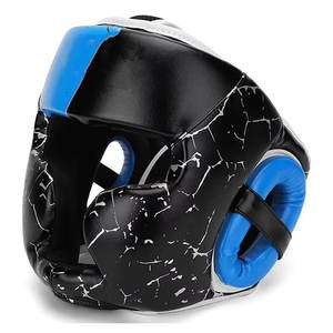Protector de Cabeza de Boxeo de Cuero Ligero y Transpirable, Diseño Personalizado, en Venta - Product Image 1